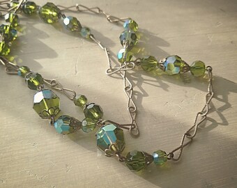 GREEN CRYSTAL NECKLACE Vintage Chain