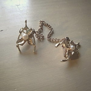 VINTAGE SWEATER CHAIN Wishbone Clover