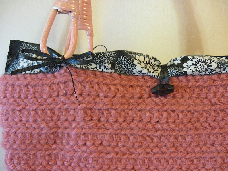 TOP HANDLE BAG Pink Crochet
