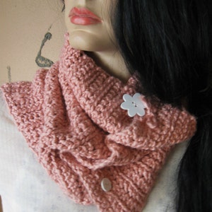 Pink Crochet Scarf image 4