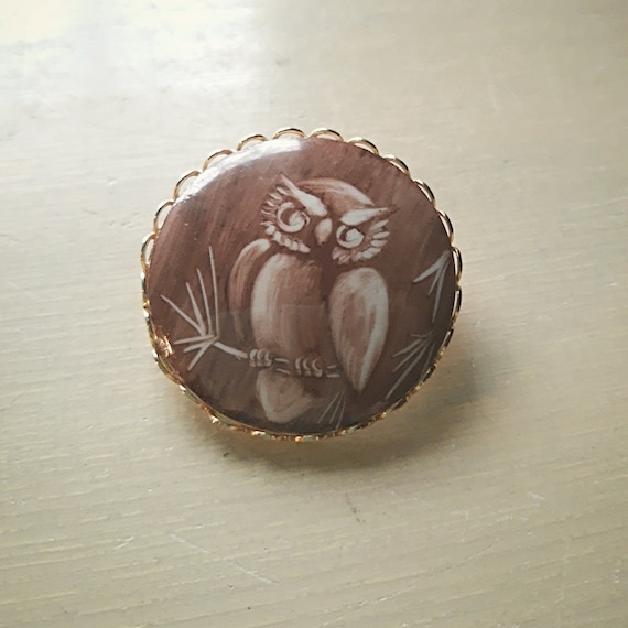 OWL BROOCH VINTAGE Porcelain
