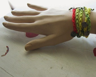 CROCHET BRACELET WRAP