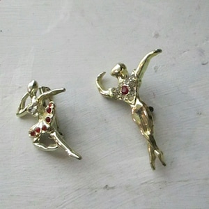 VINTAGE BROOCH SET Ballet Dancers