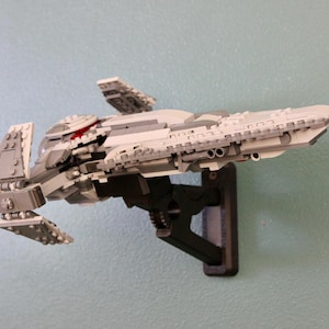 Wall Display for LEGO Star Wars Darth Maul&#39;s Sith Infiltrator 75383 - Adjustable Mount for Your LEGO Set