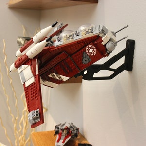 Expositor de pared para LEGO Star Wars Coruscant Guard Gunship 75354: soporte ajustable para tu set LEGO