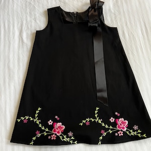 Handmade and unique dresses for 4,5- year-old girls