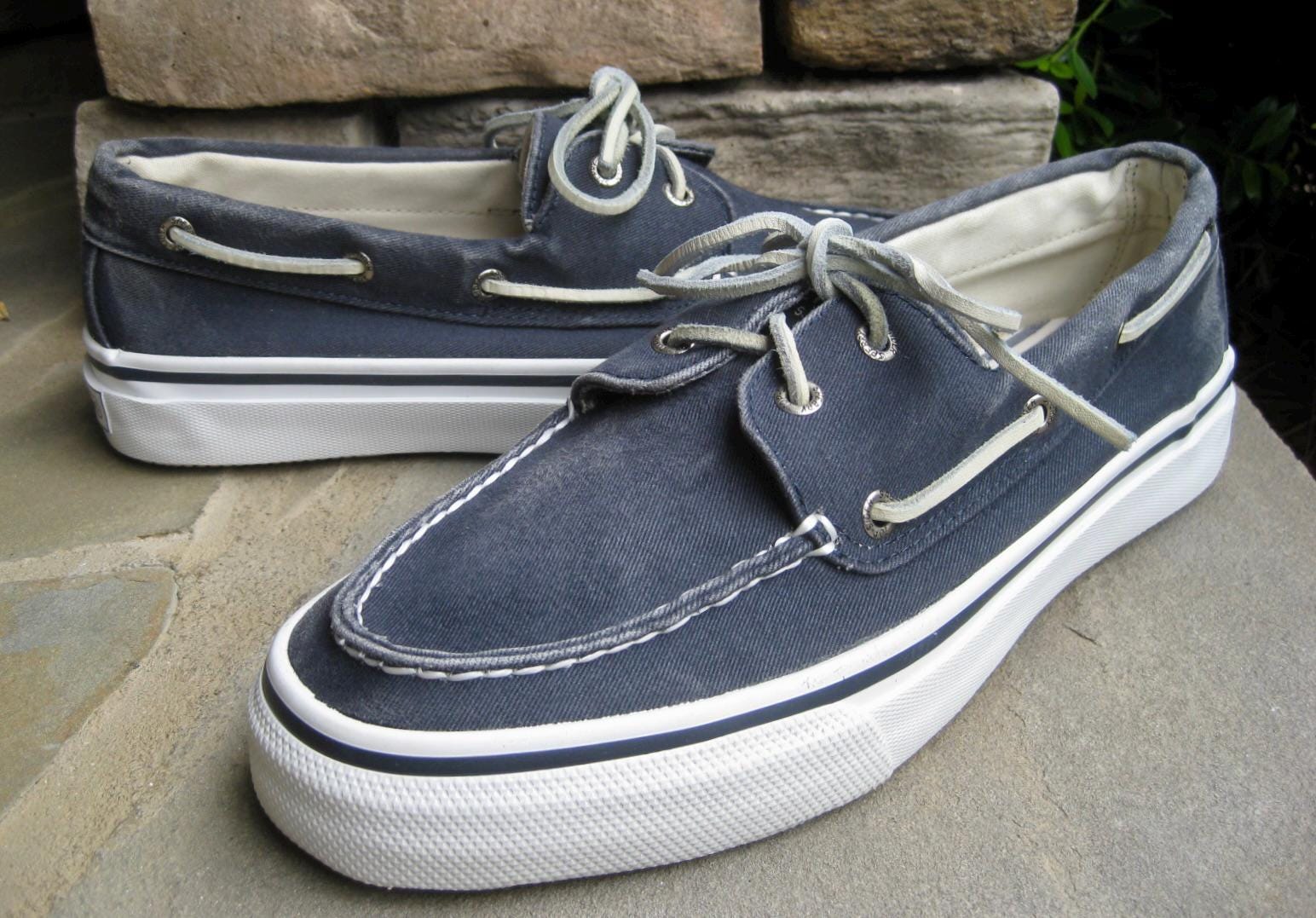 Sperry Top-Sider Gray/Navy Leather/Canvas Chukka Boots, Size 9.5M Sperry Cutwater Men Size 8 M Chukka Boots and 50 similar items main image 3