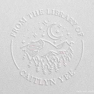 Embosseuse de livres personnalisée Mountain Nature | Timbre Ex Libris avec étoiles | Embosseuse pour bibliothèque personnalisée | pour ex-libris | Cadeau pour les amoureux des livres
