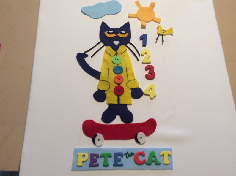 Pete the Cat and His Four Groovy Buttons by Eric Litwin /& James Dean Felt Story