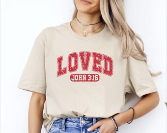 Camiseta "Amado Juan 3:16" / Camiseta con versículo bíblico cristiano / Ropa basada en la fe / Regalo de amor de Jesús para mujeres
