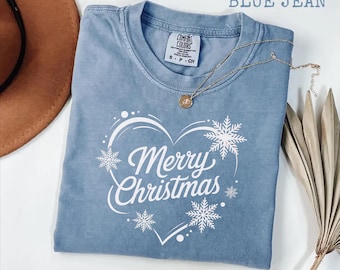 Comfort Colors Merry Christmas Snowflake Heart T-Shirt
