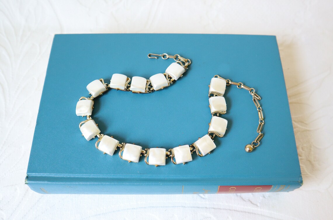 Vintage CORO Thermoset Necklace White Lucite Gold Tone Etsy