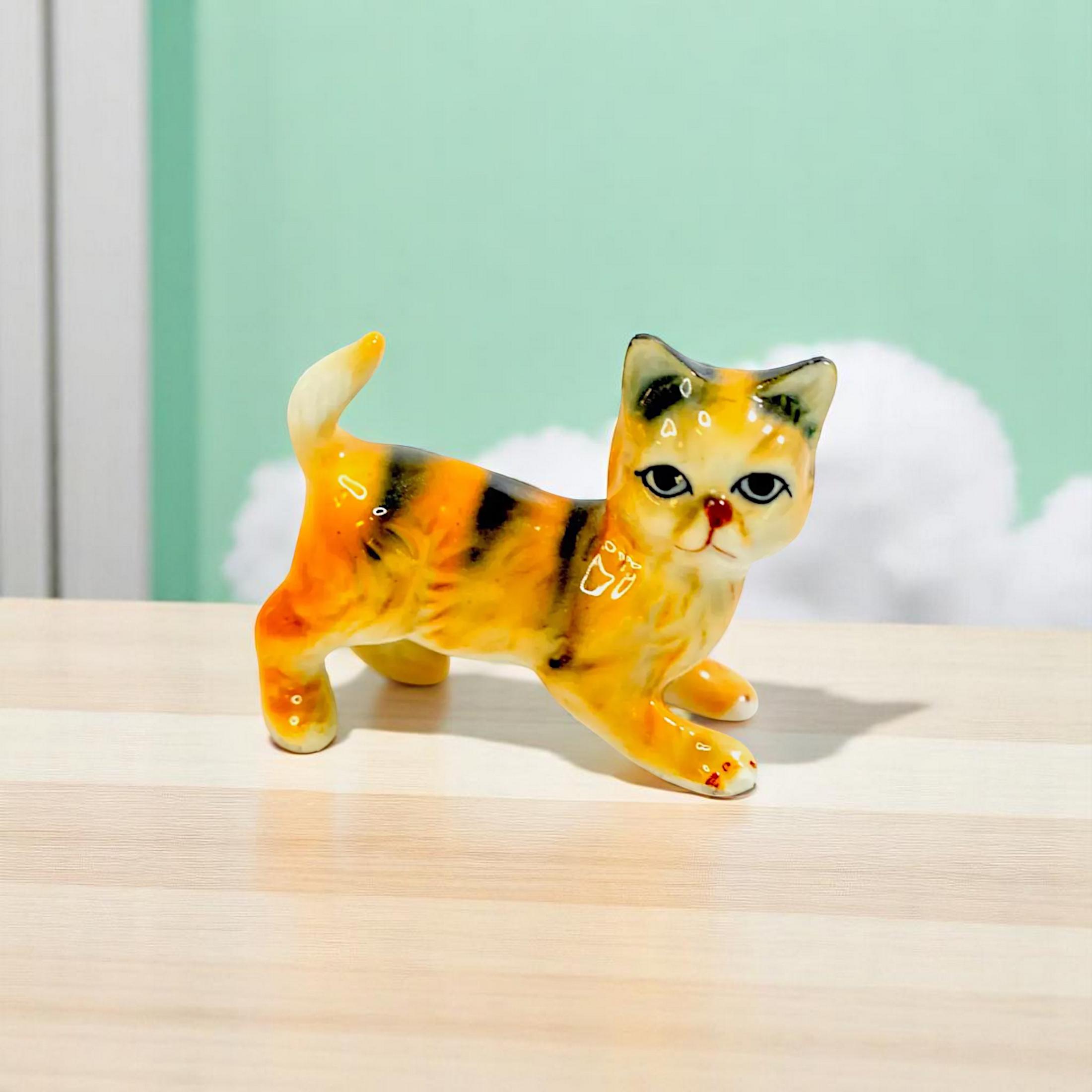 Vintage Orange Tabby Cat Figurine – Porcelain Ceramic Kitten, 1 3/4" High