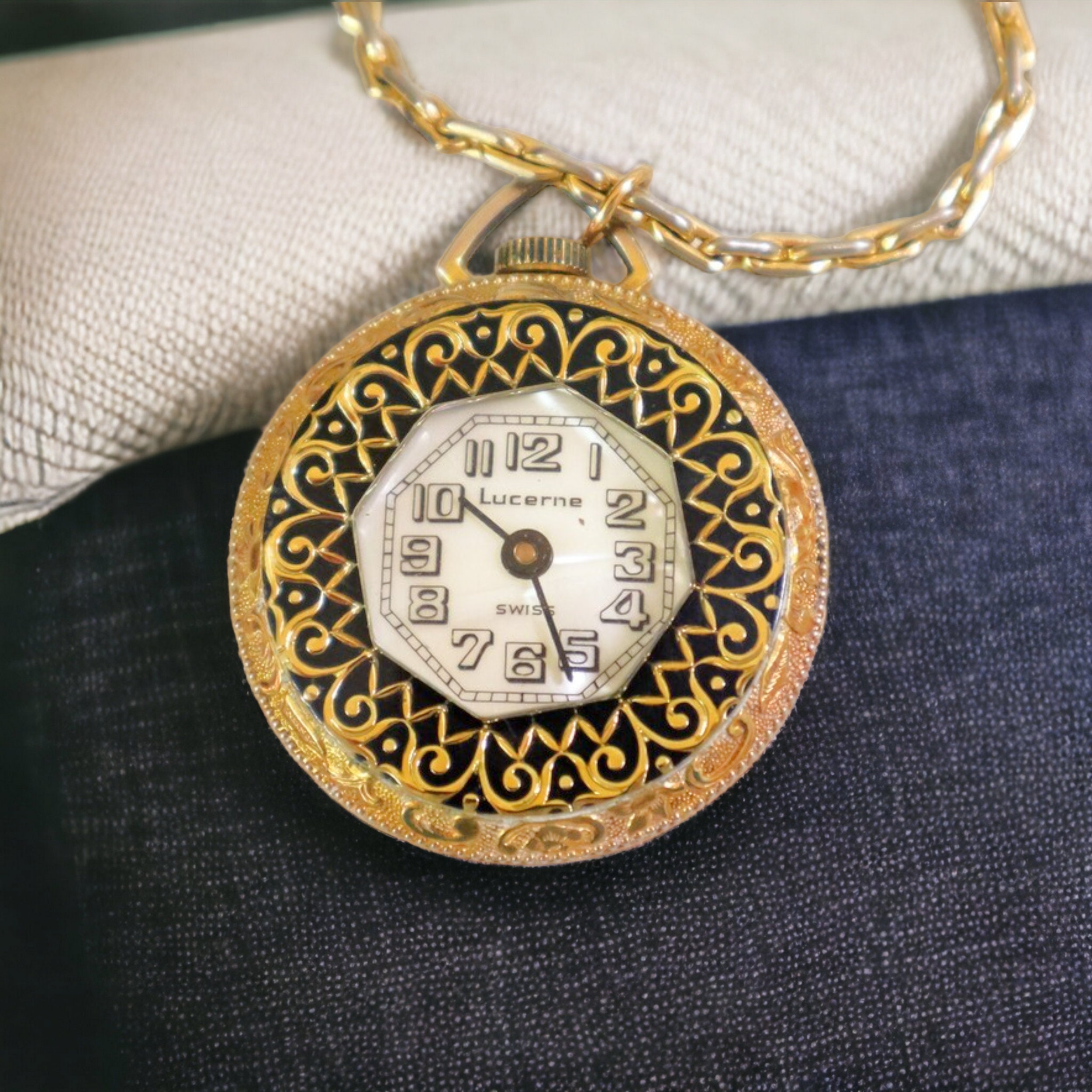 Lucerne Gold Pendant/necklace Watch, Swiss - Etsy Canada