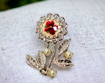 Vintage Needlepoint Flower Brooch | Silver Petit Point Floral Faux Pearl Pin
