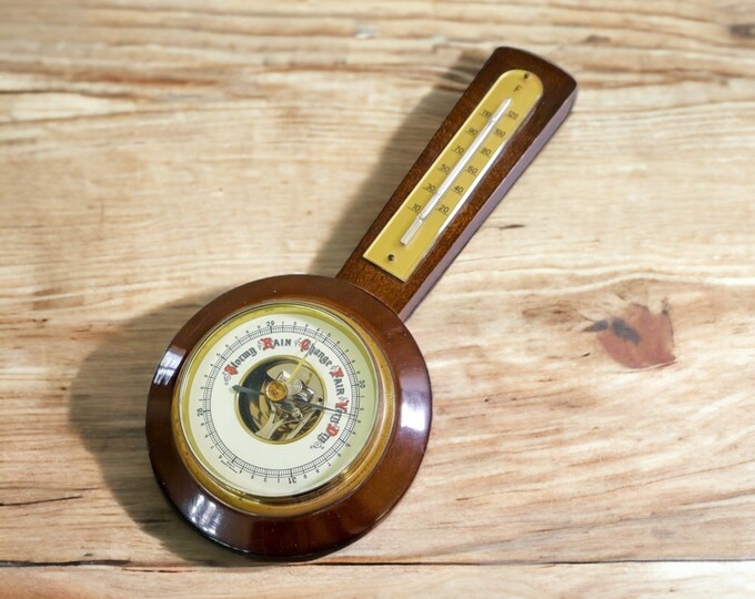 Vintage Thermometer Barometer Wall Hanging Indoor Wood Weather Station