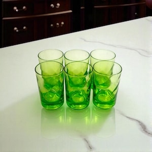 Vintage Green Juice Glasses — Set of 6 Faceted 6 oz Tumblers