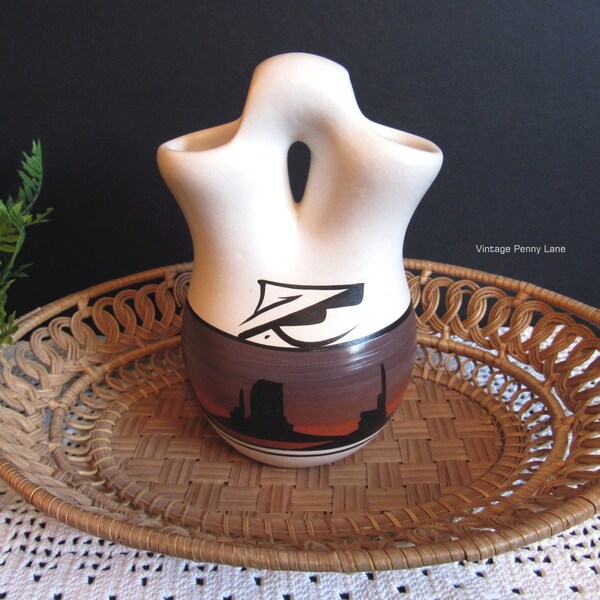 Vintage Native American Wedding Vase Pottery, Artist Signed, Handmade Cermics, Hand Painted, Vintage Pottery