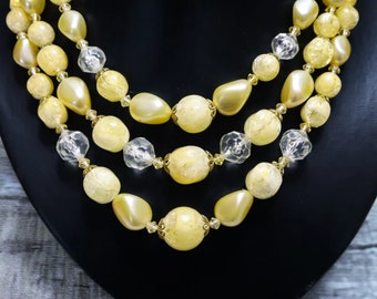 Triple Strand Lucite Bead Necklace | Vintage Beaded Necklace | Mid Century Costume Jewelry jewellery