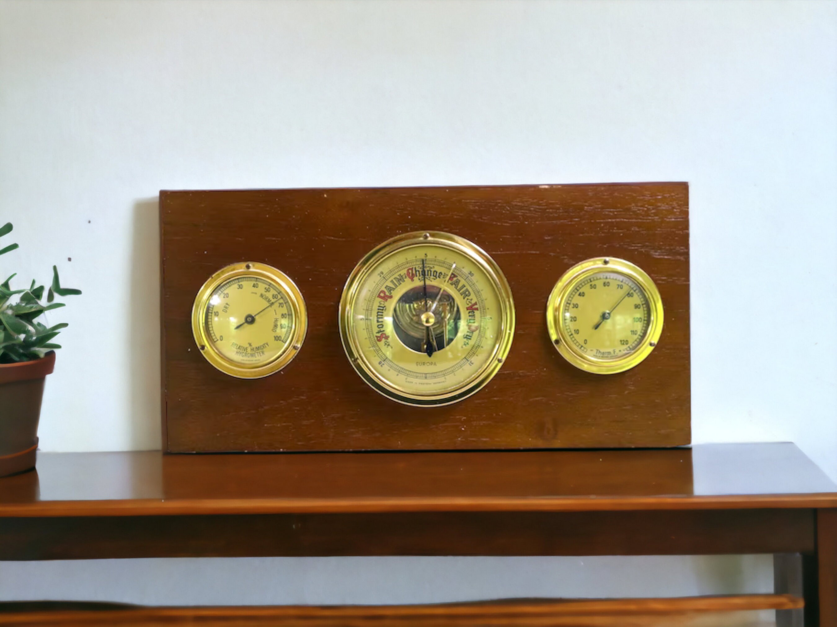 Honeywell Home Weather Station Barometer Temp Humidity wood brass Mid  Century