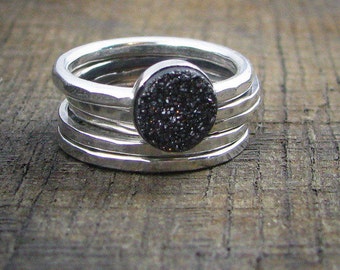 Sterling Stacking Rings - Set of 4 hammered and 1 wide hammered with round shiny Grey/Black Druzy - MADE TO ORDER