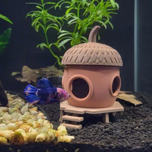 Escondite para acuario Casa de Bellota – Decoración de hadas del bosque para bettas, camarones y peces nano