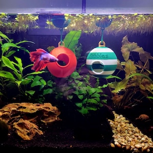 Floating Christmas Ball Aquarium Ornament - Fish Tank Holiday Decor - Personalized Gift for Fish Lovers