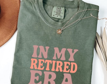 Comfort Colors-T-shirt 'Retired Era': cadeau leraar pensioen