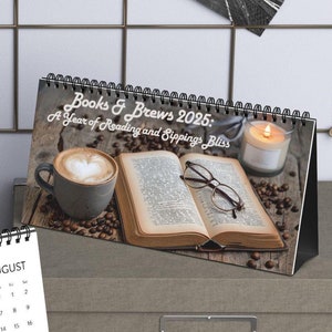 2025-bureaukalender, bureaukalender, cadeau boekenliefhebber, desktopkalender, klassieke literatuur, kantoorinrichting aan huis, kalender 2025