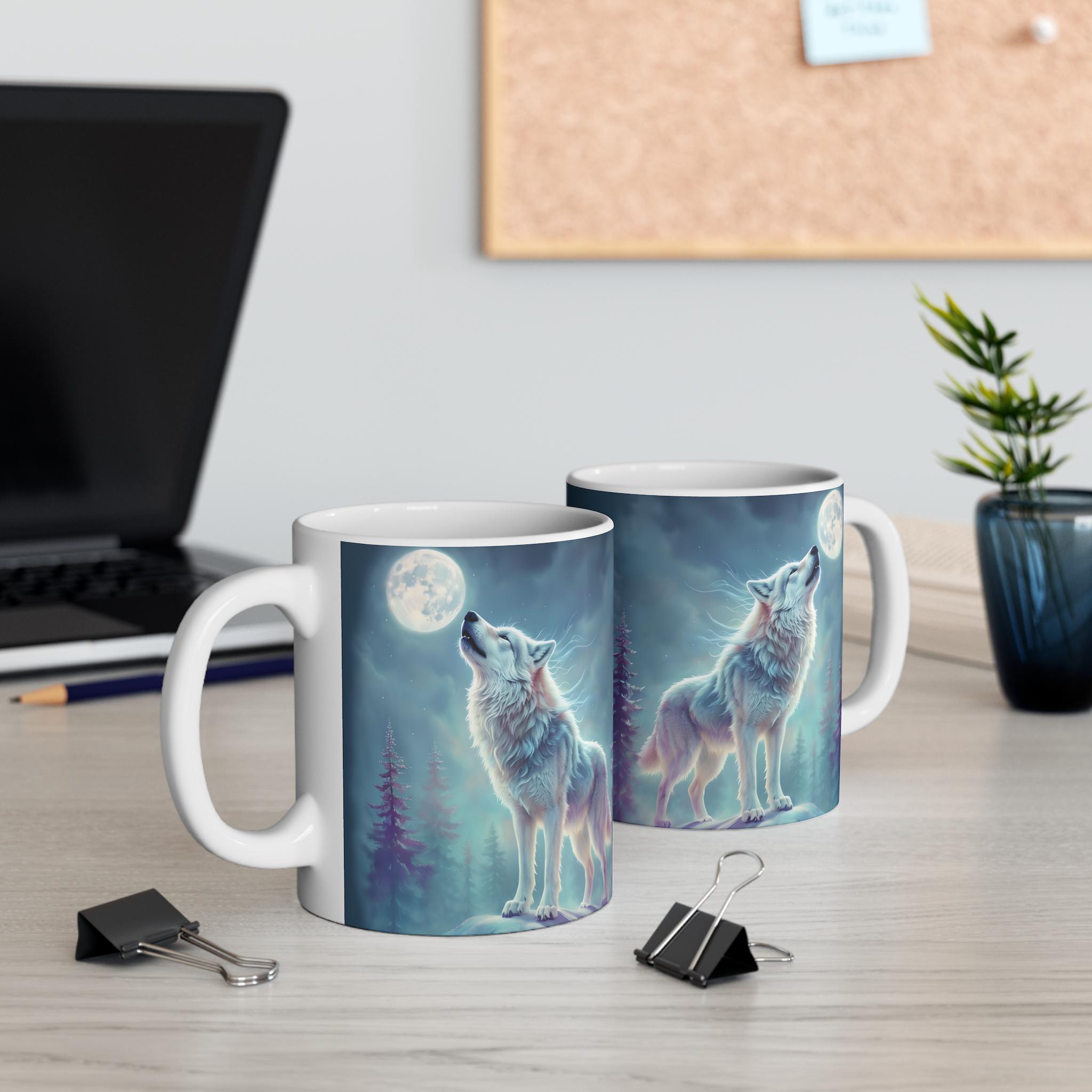 Howling Wolf Coffee Mug: 3D-Effect Wildlife Design
