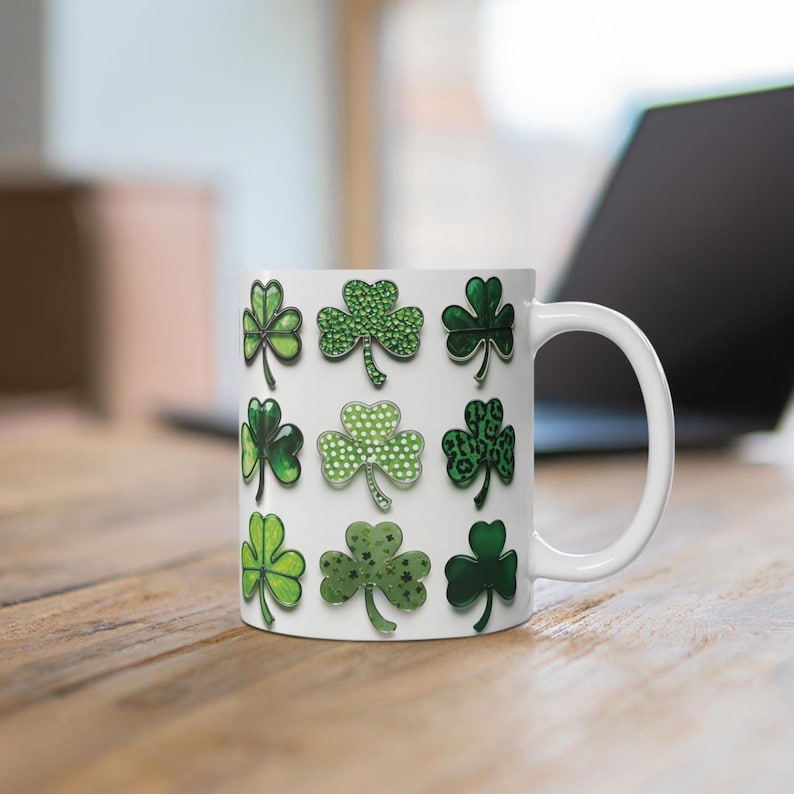 Tazza trifoglio di San Patrizio: allegro design in vetro colorato con trifoglio 11 oz