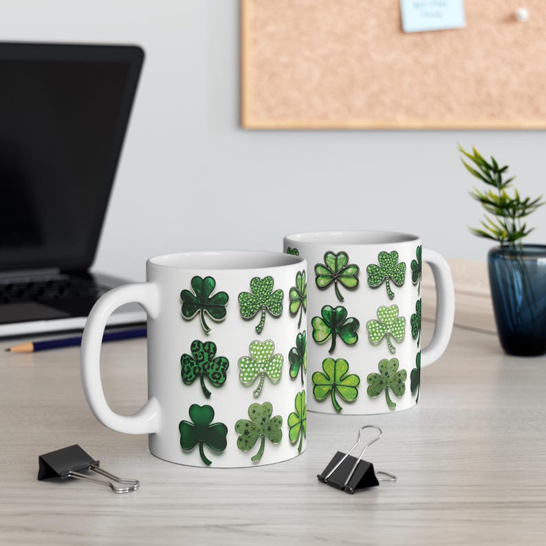 Tazza trifoglio di San Patrizio: allegro design in vetro colorato con trifoglio immagine 3