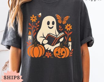 Comfort Colors Ghost Reading T-Shirt: Halloween Bookish Tee