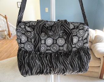 Black and White Prints Diaper Bag with Lots of Pockets