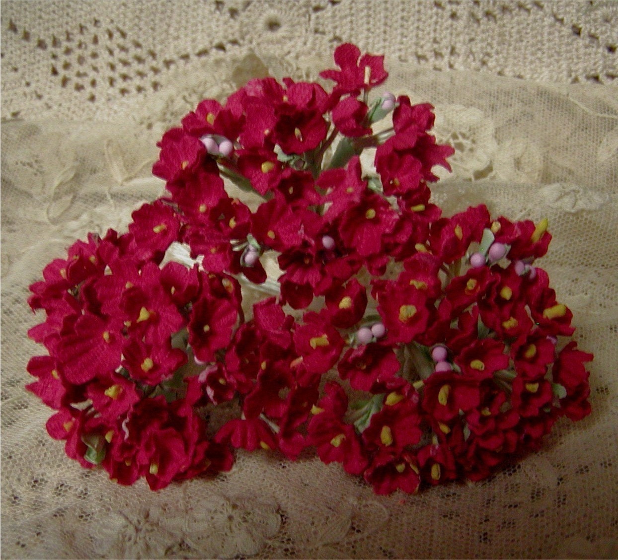 VINTAGE RED/RED Millinery Bead flower pick/bunch for Madame Alexander DOLL hats 