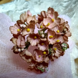 1 BOUQUET ANTIQUED   Millinery Flowers Forget Me Nots - Pink - Aged to Perfection