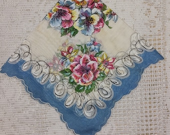 Lovely Floral Vintage Hanky - Scalloped Edges