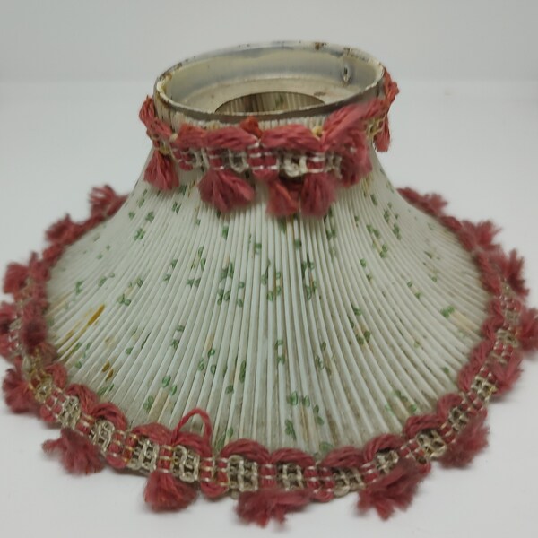 Mini vintage lamp shade