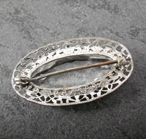 Bold Vintage Filigree Art Deco Brooch Featuring L… - image 4