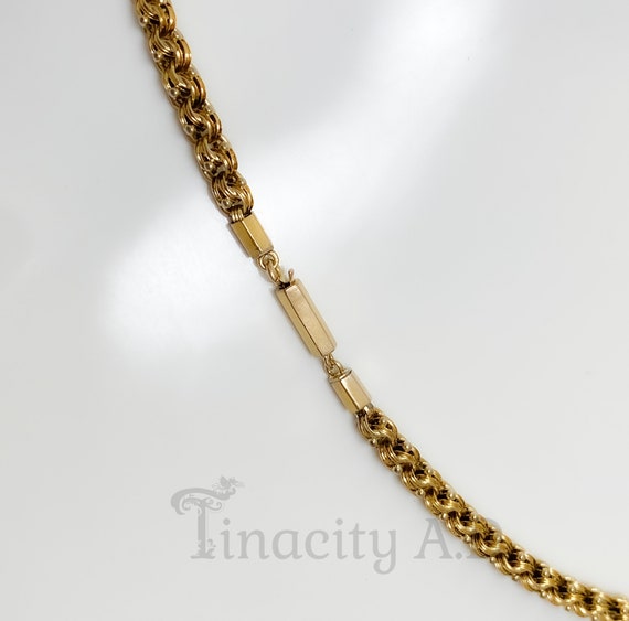 A Beautifully Made Victorian 10k Yellow Gold Chai… - image 4
