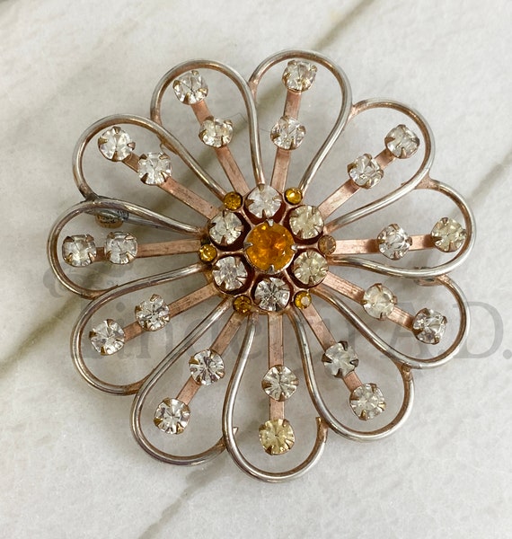 Broche Ancienne Des Années 50 En Plaqué Or – Vintage, Occasion, Parfaite Pour Collection