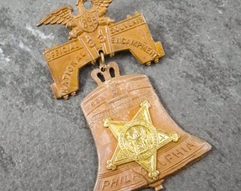 A Vintage Official Souvenir Medal for the Grand Army of the Republic, 33rd National Encampment in Philadelphia, 1899