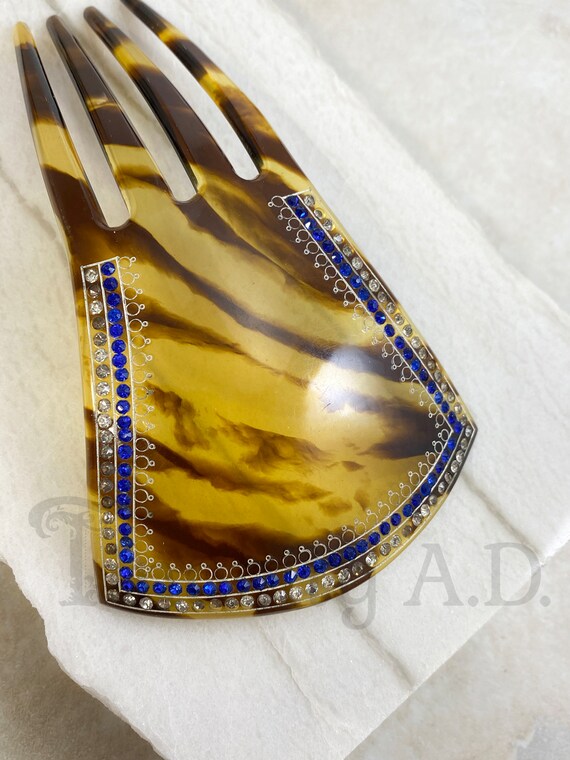 A Vintage Art Deco Celluloid Hair Comb With Sapphire Blue 