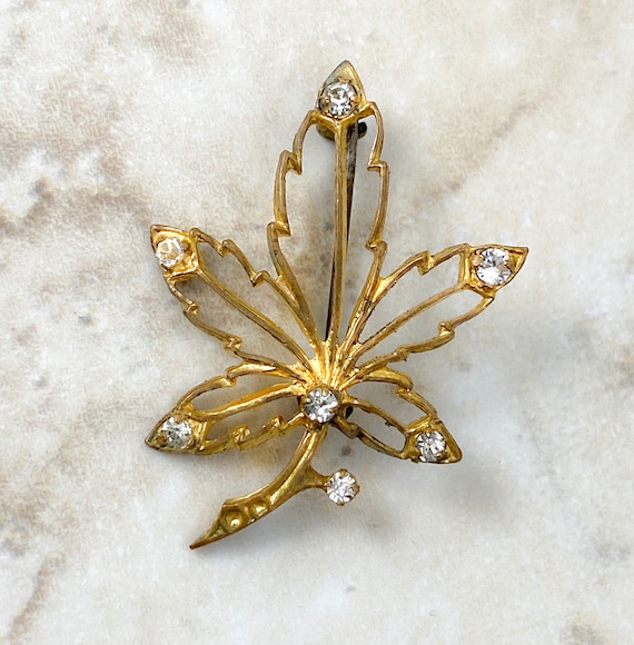 A Delicate Vintage Gold tone Edwardian Leaf Pin brooch Accented With Rhinestones Circa 1900 Etsy