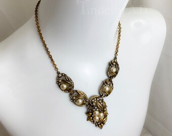 An Awesome Vintage Leafy Design Choker Necklace Featuring Faux Pearls and Rhinestones, Circa 1940's