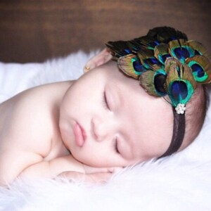 Peacock Baby Headband, Newborn Headband Prop, Baby Girl Feather Headband, Infant Headbands, Baby Bows And Headbands, Flapper Headpiece bild 8