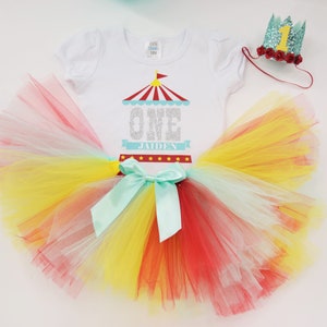 Circus Birthday Outfit, 1st Birthday Girl Outfit, Carnival Birthday Girl Outfit Baby Girl, Circus First Birthday Girl Shirt