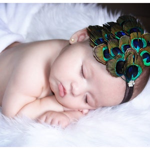 Peacock Baby Headband, Newborn Headband Prop, Baby Girl Feather Headband, Infant Headbands, Baby Bows And Headbands, Flapper Headpiece bild 3