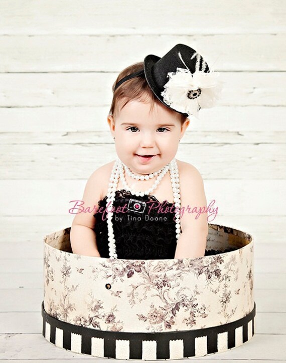 Items similar to Girls Mini Top Hat, Mini Top Hat, Black Mini Top Hat