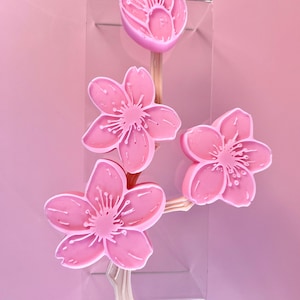 手作りの桜石鹸ギフトセットと単品